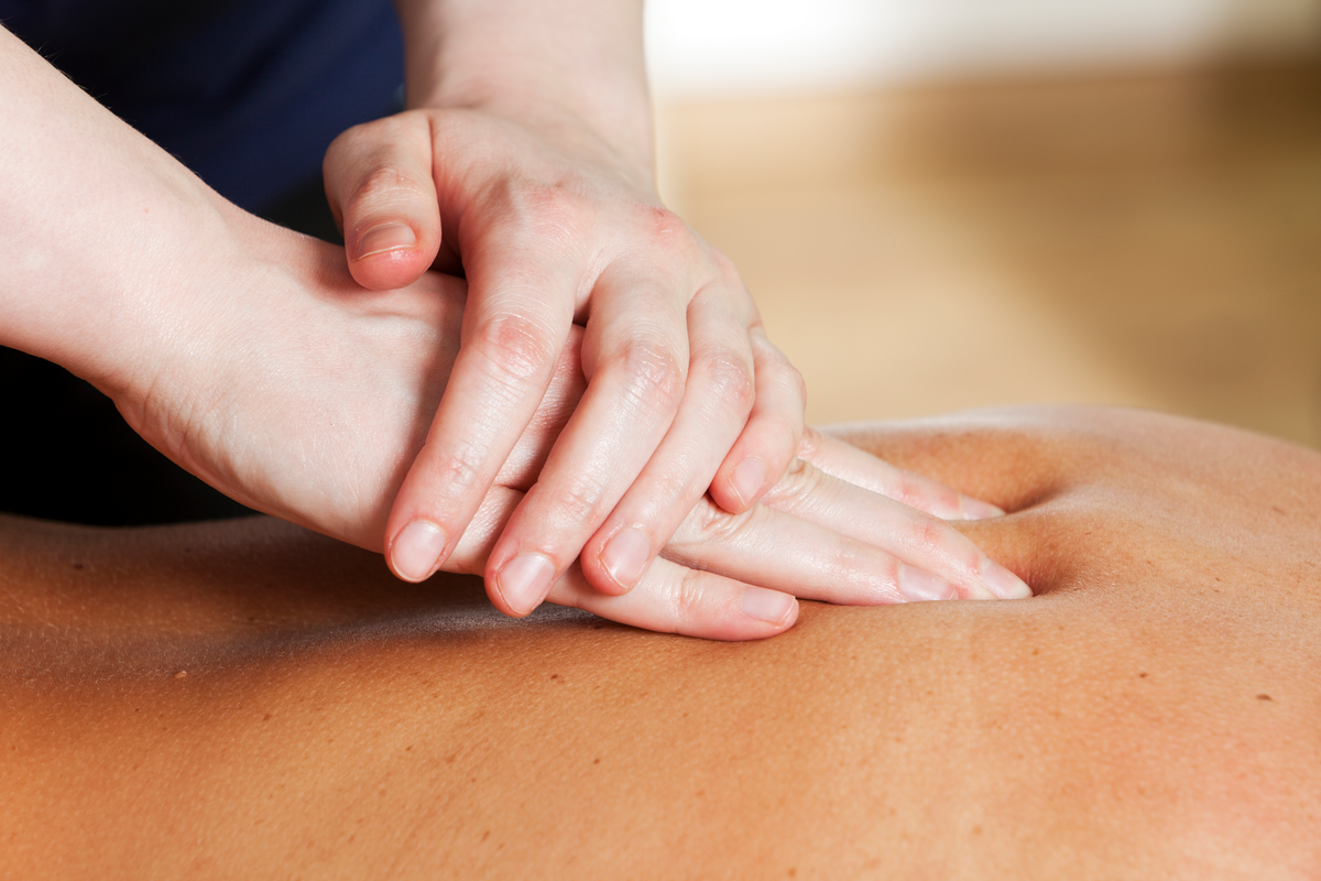 RMTAO - Infographic: Massage Therapy and Back Pain